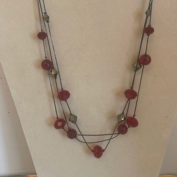 17” triple strand Boston link chain necklace with 17 red/orange & silver beads - Picture 1 of 10